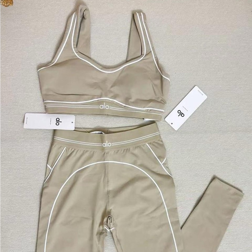 Heart Throb Set - Picture 12 of 12